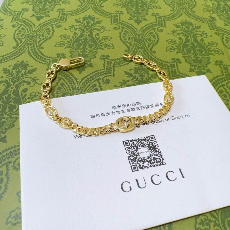 Gucci Bracelet 10yxx64